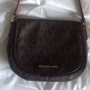 **Authentic**Michael Kors bag